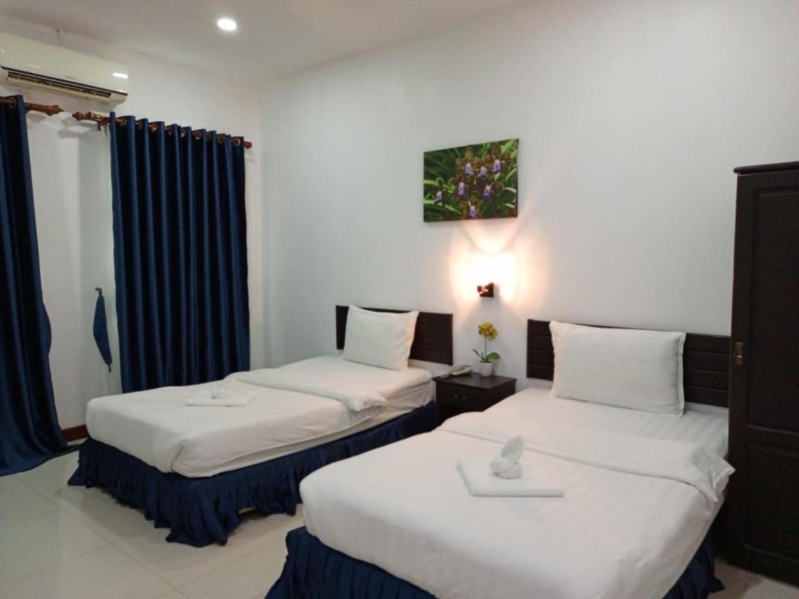 Subinh Hotel And Restaurant Pakse Bagian luar foto