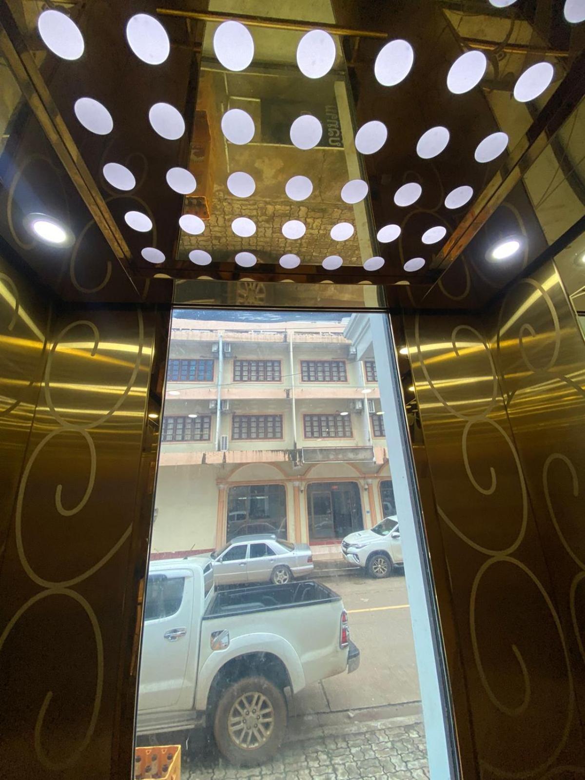 Subinh Hotel And Restaurant Pakse Bagian luar foto