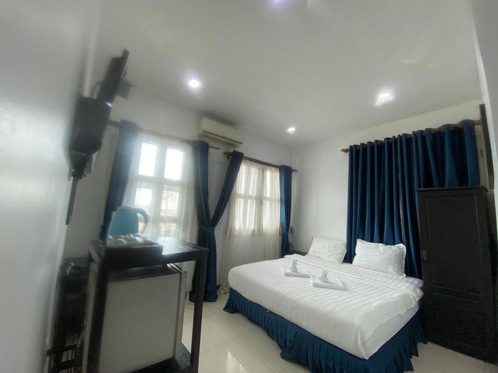 Subinh Hotel And Restaurant Pakse Bagian luar foto